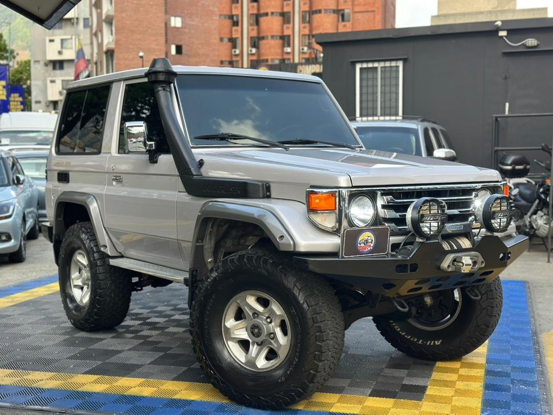 Toyota Machito 50Th Aniversary 2007 Gris