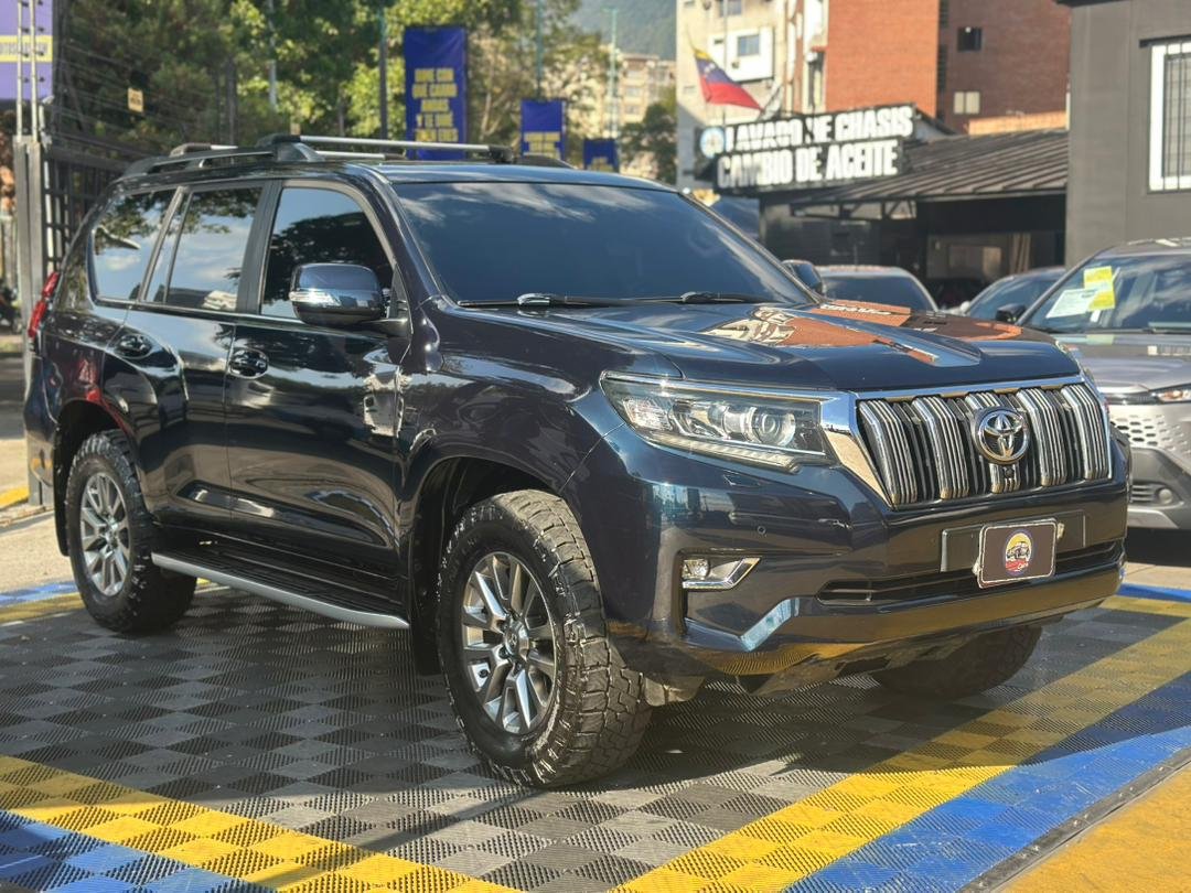 Toyota Prado 2019 Azul