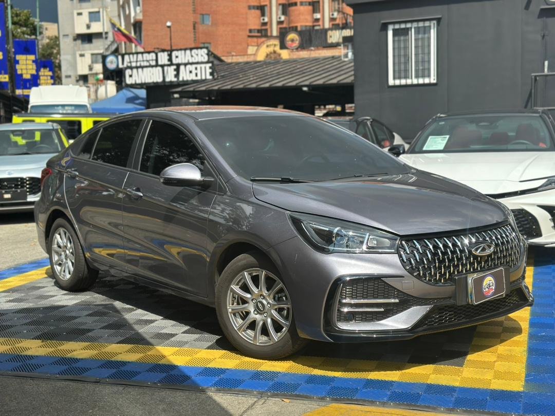 Chery Arrizo 5 Pro 2026 Gris