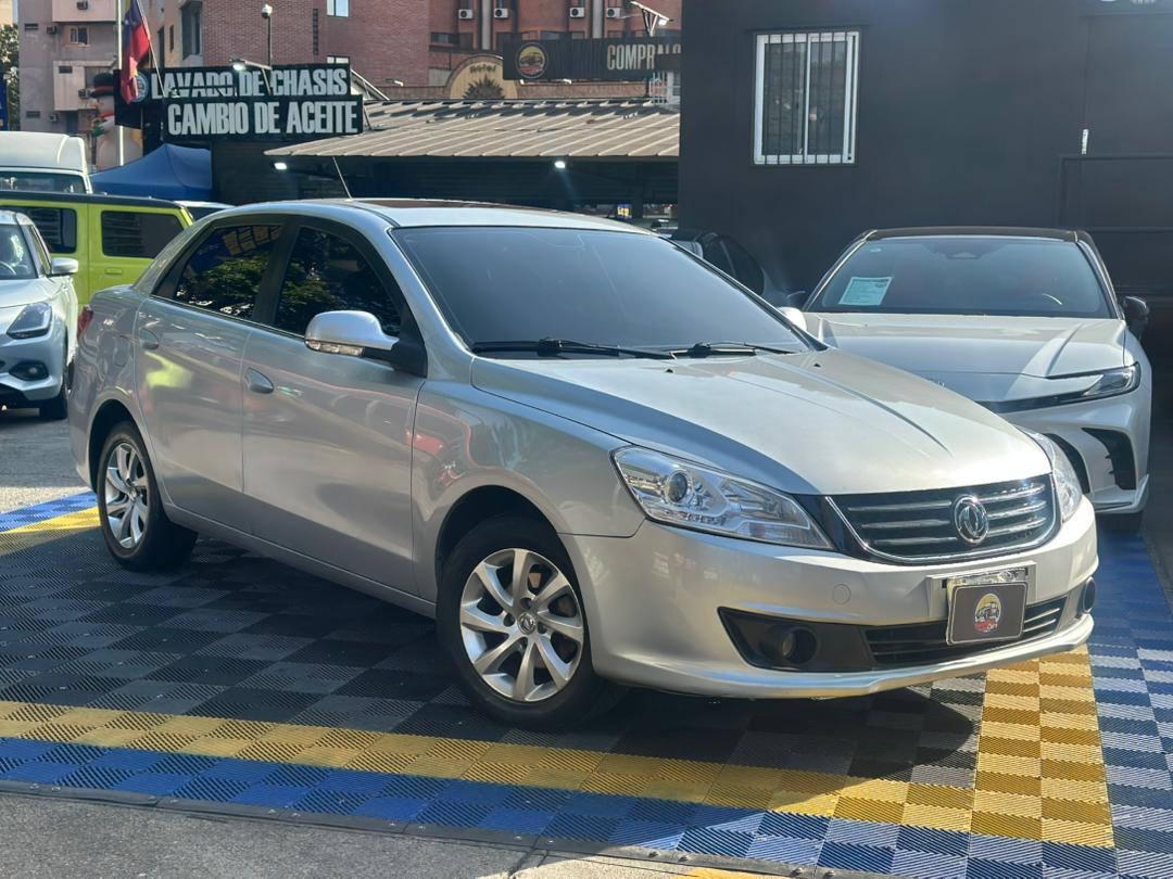 Dong Feng S30 2022 Plata