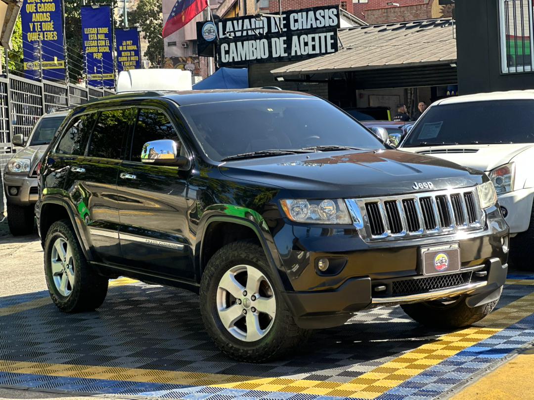 Jeep Grand Cherokee Limited 2013 Negro