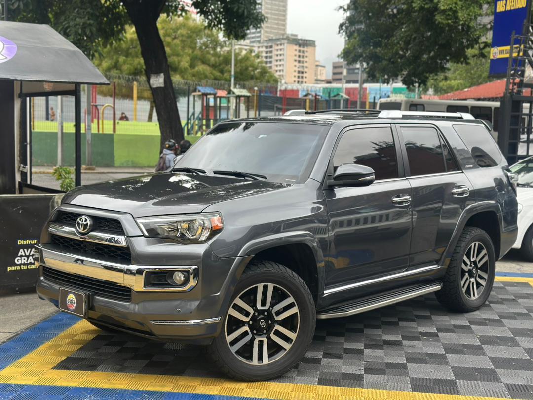 Toyota 4runner Límited 2015 Plata