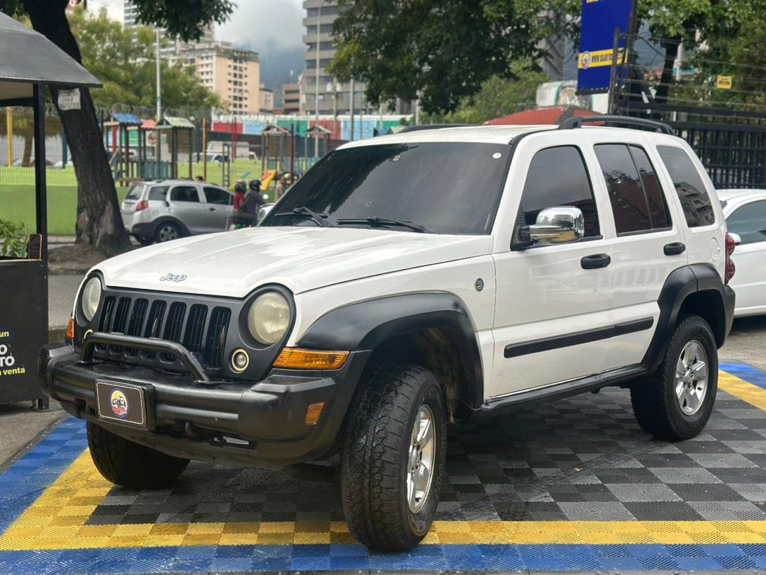 Jeep Cherokee Liberty 2007 Blanco