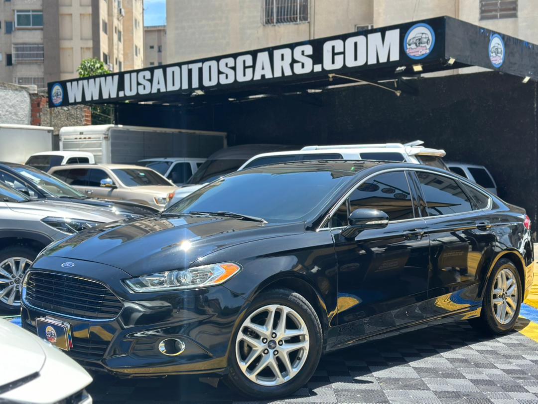 Ford Fusion SE 2016 Negro