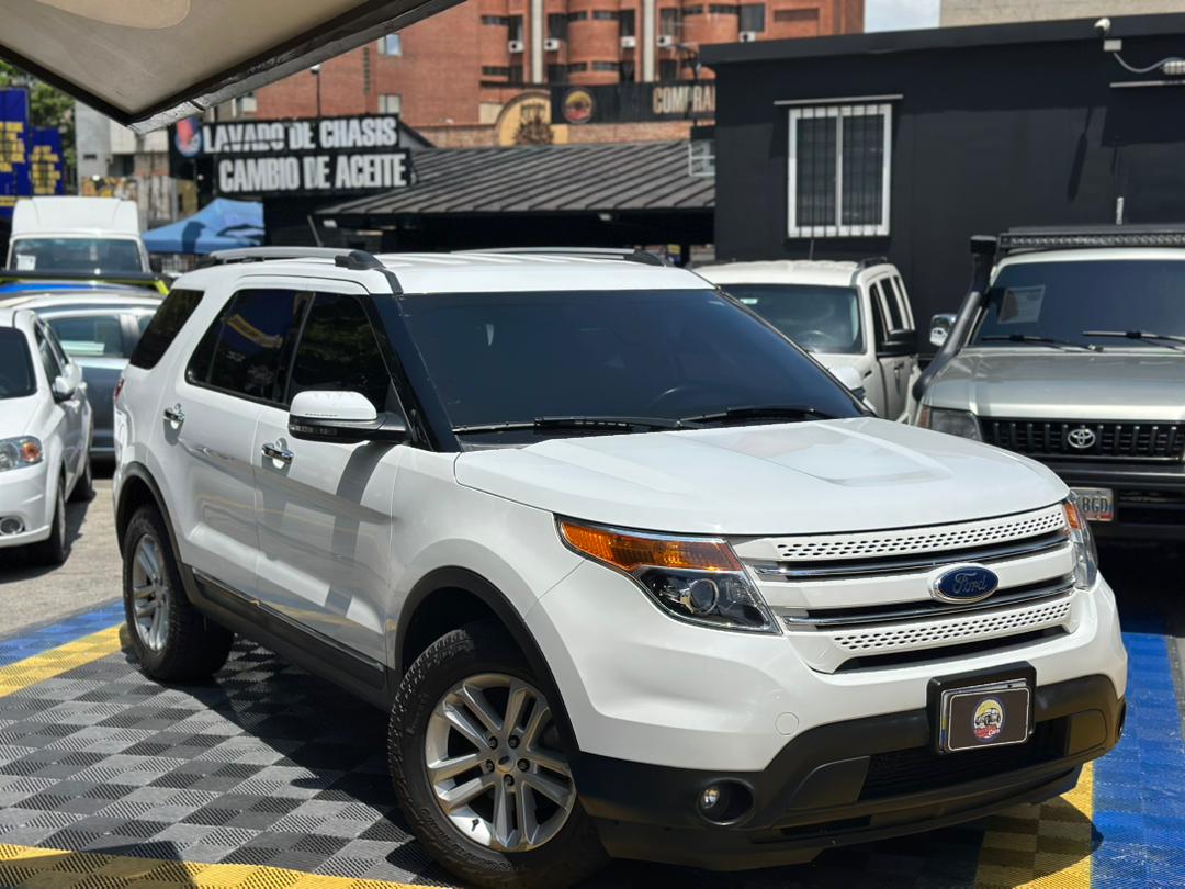 FORD EXPLORER LIMITED 2012 Blanca