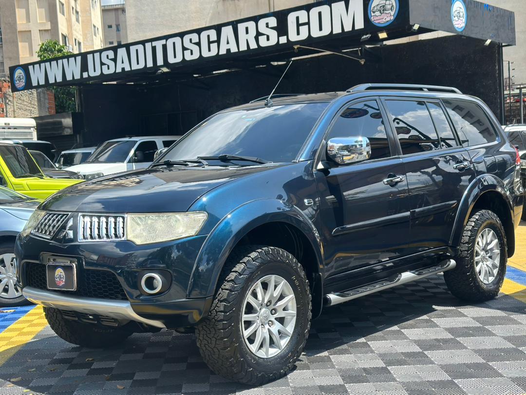 Mitsubishi MONTERO SPORT 2015 AZUL