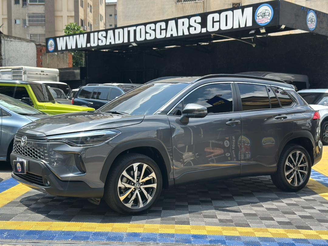 Toyota COROLLA CROSS 2025 GRIS