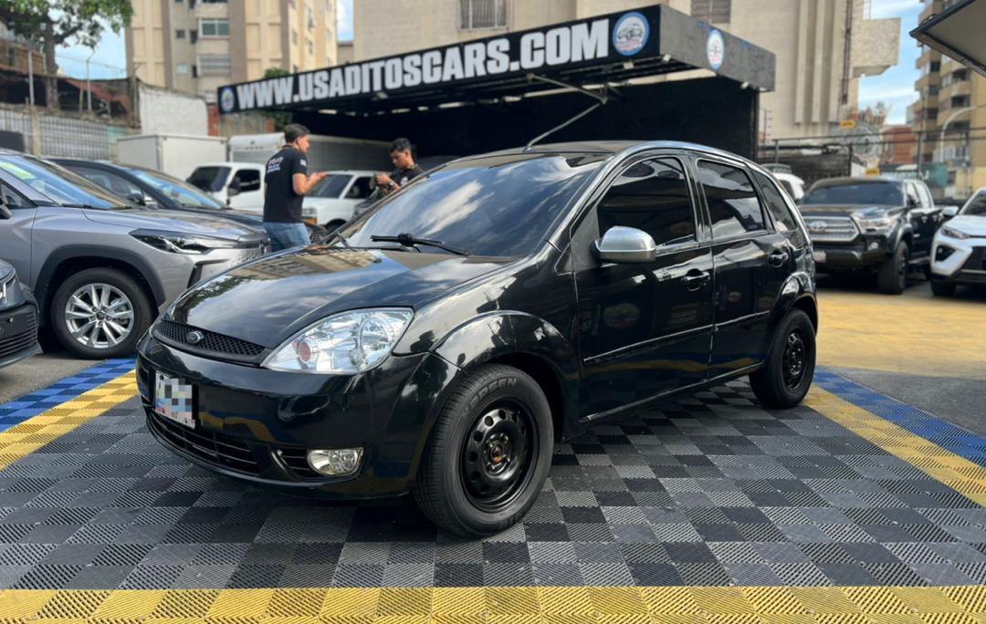 FORD FIESTA 2006 NEGRO