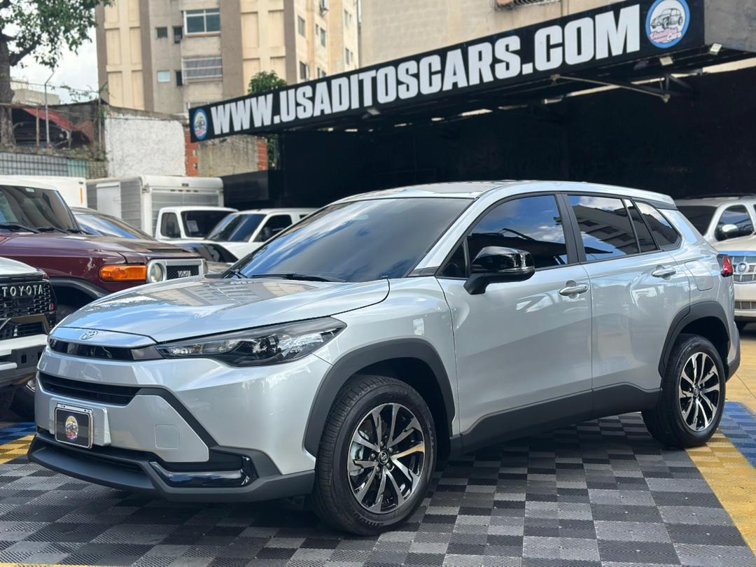 TOYOTA FRONTLANDER 2025 Gris