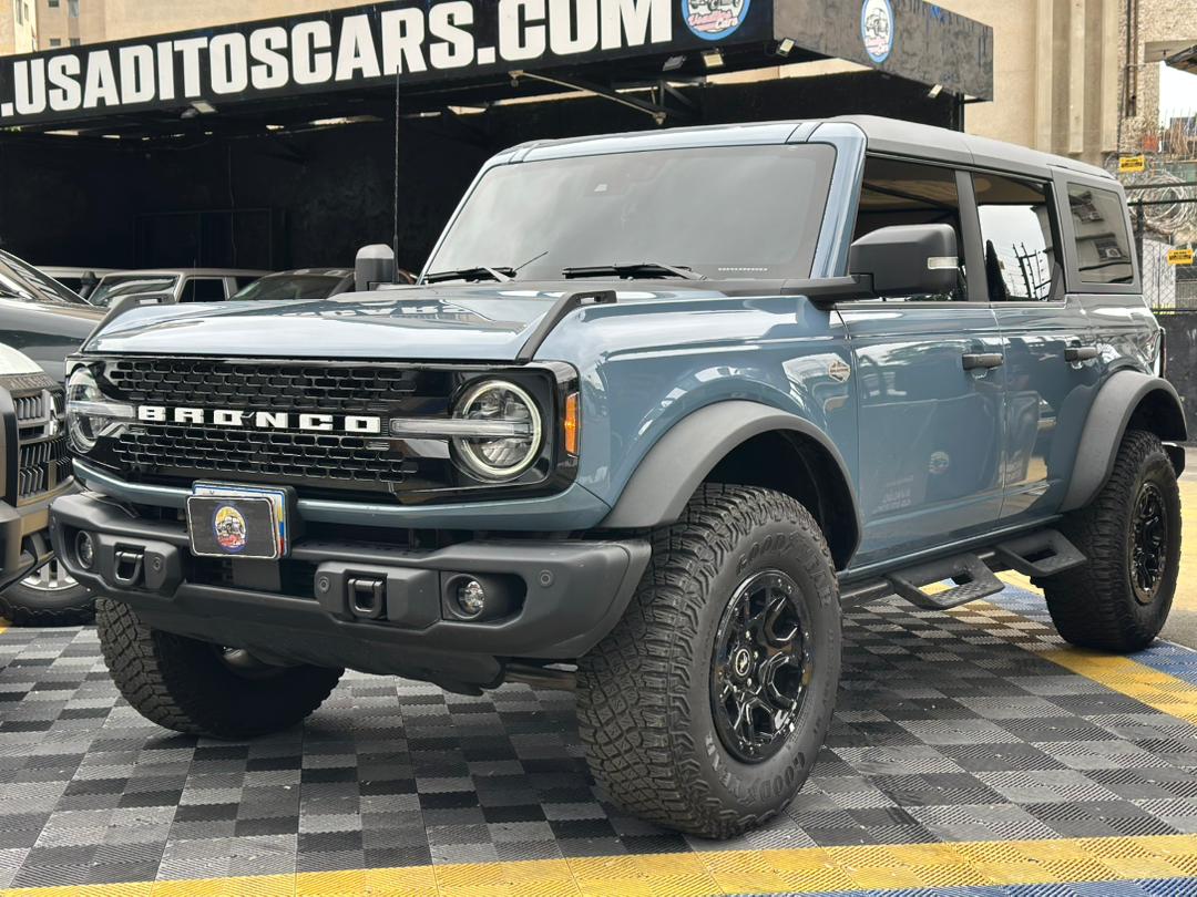 Ford Bronco wildtrak 2024 Azul