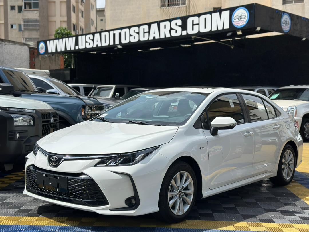 Toyota Corolla Levin 2025 Blanco