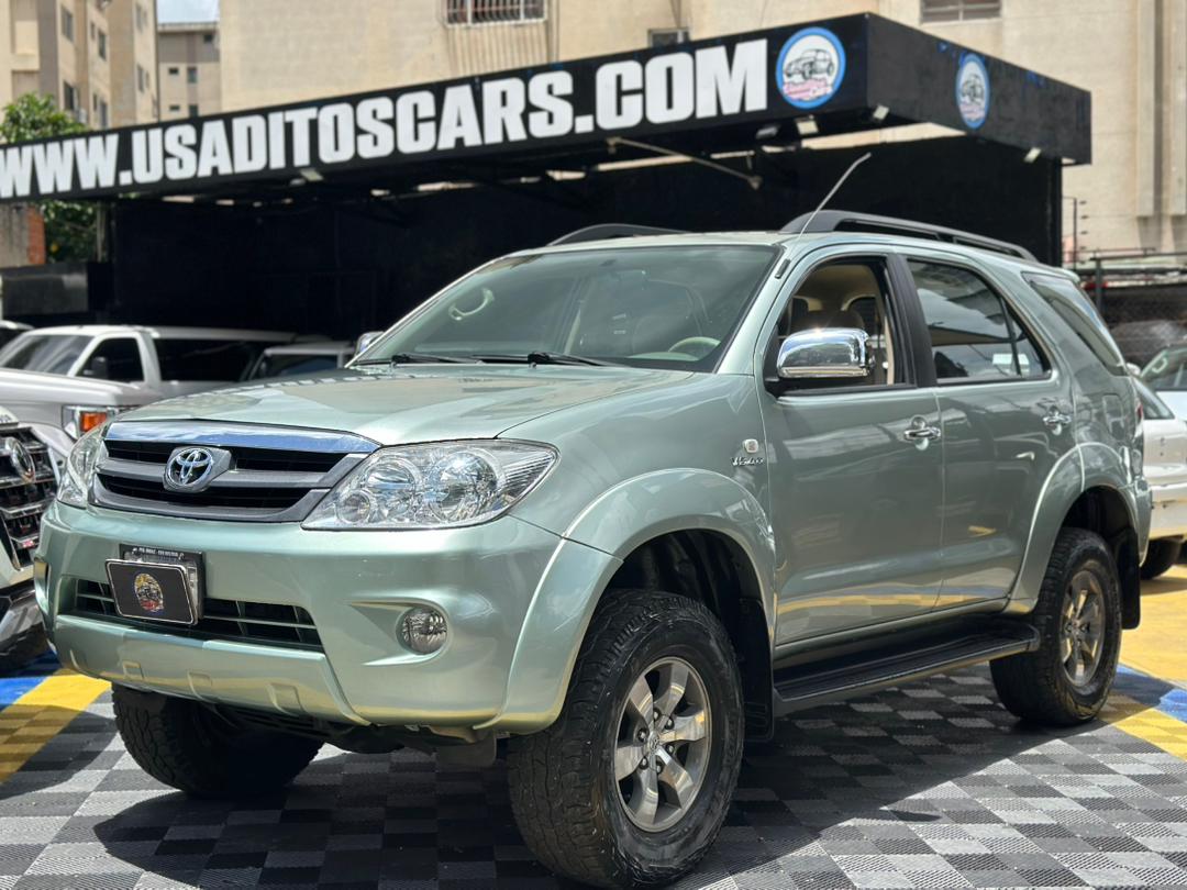 Toyota Fortuner sr5 2008 Verde