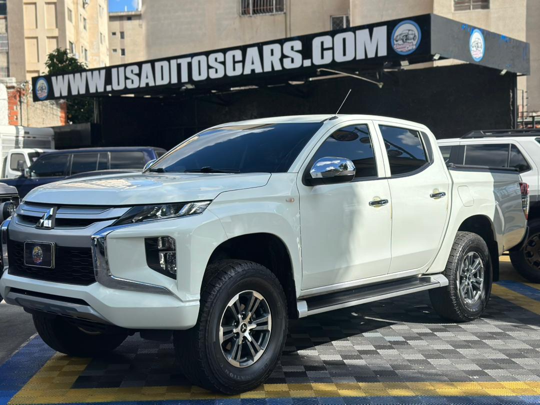 Mitsubishi L200 2023 Blanco