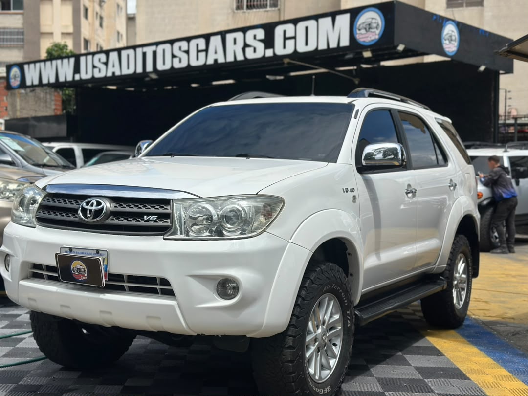 TOYOTA FORTUNER 2017 BLANCO