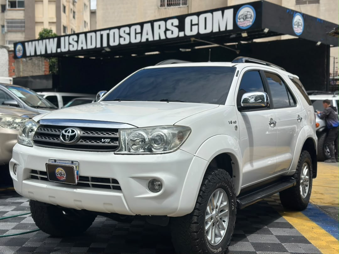 Toyota Fortuner sr 2012 Blanco