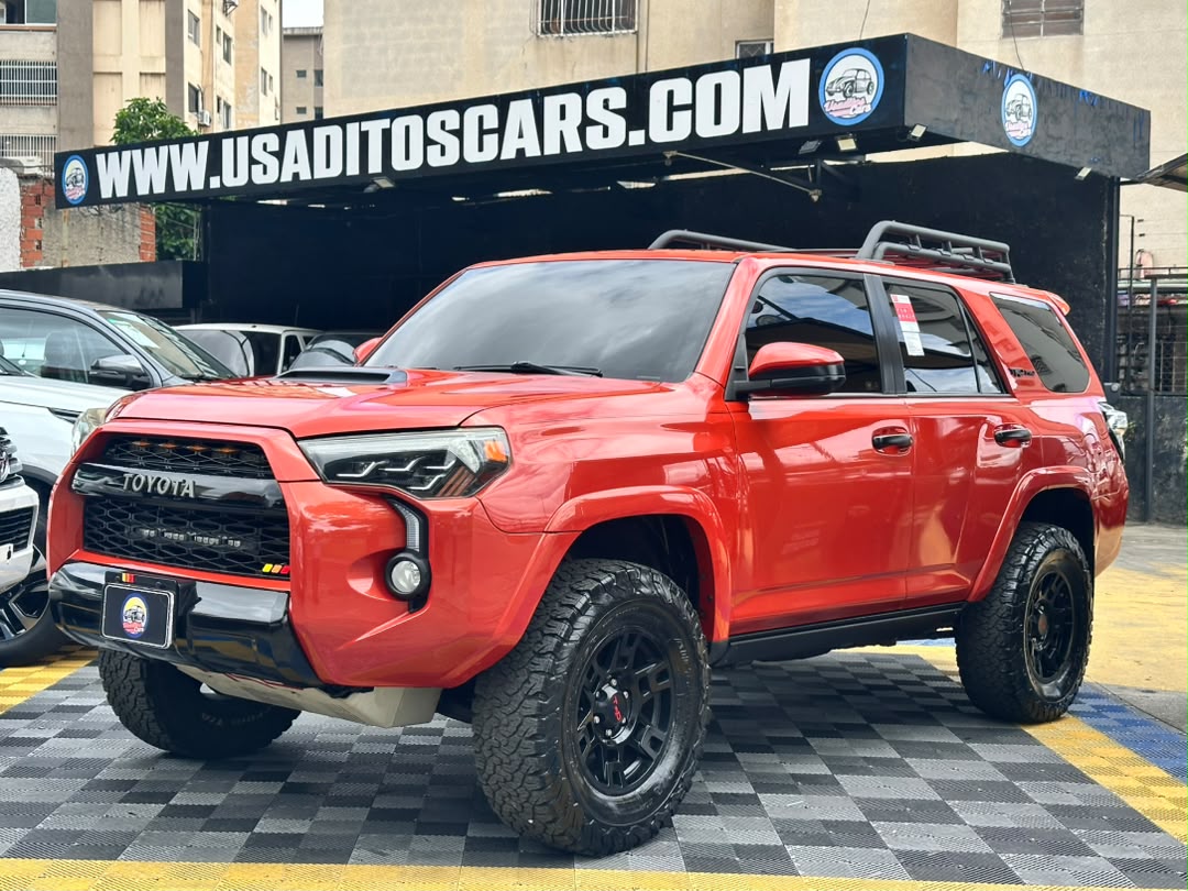 Toyota 4runner TRD PRO 2015 Naranja