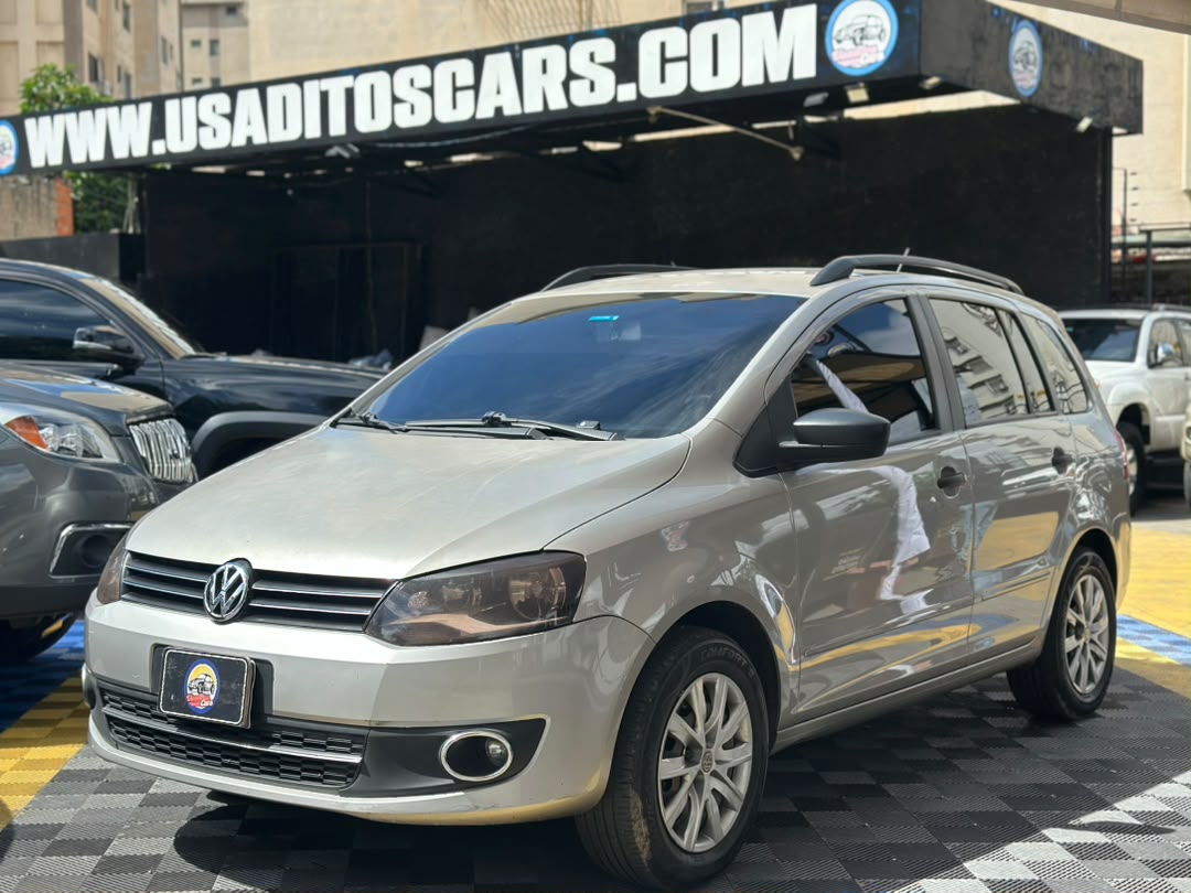 Volkswagen Spacefox 2013 Plata