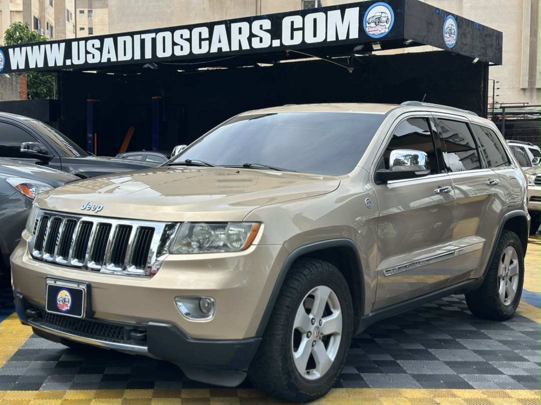 Jeep Grand Cherokee Limited 2012 ARENA METALIZADO
