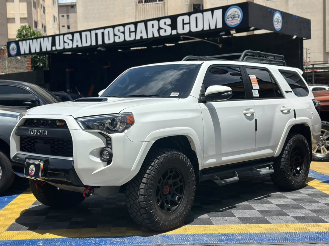 Toyota 4runner trd pro 2023 Blanco