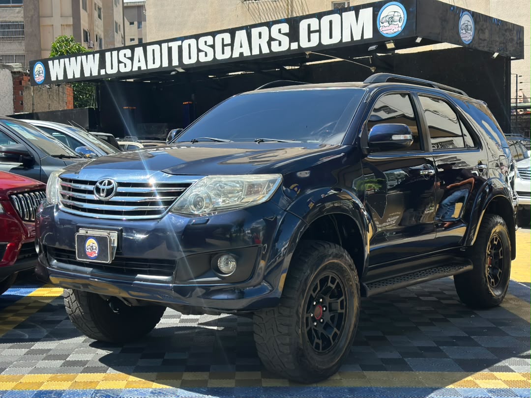 Toyota Fortuner sr 2012 Azul