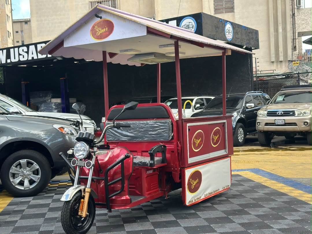 Empire Keeway Food Truck Foton 2020 Rojo