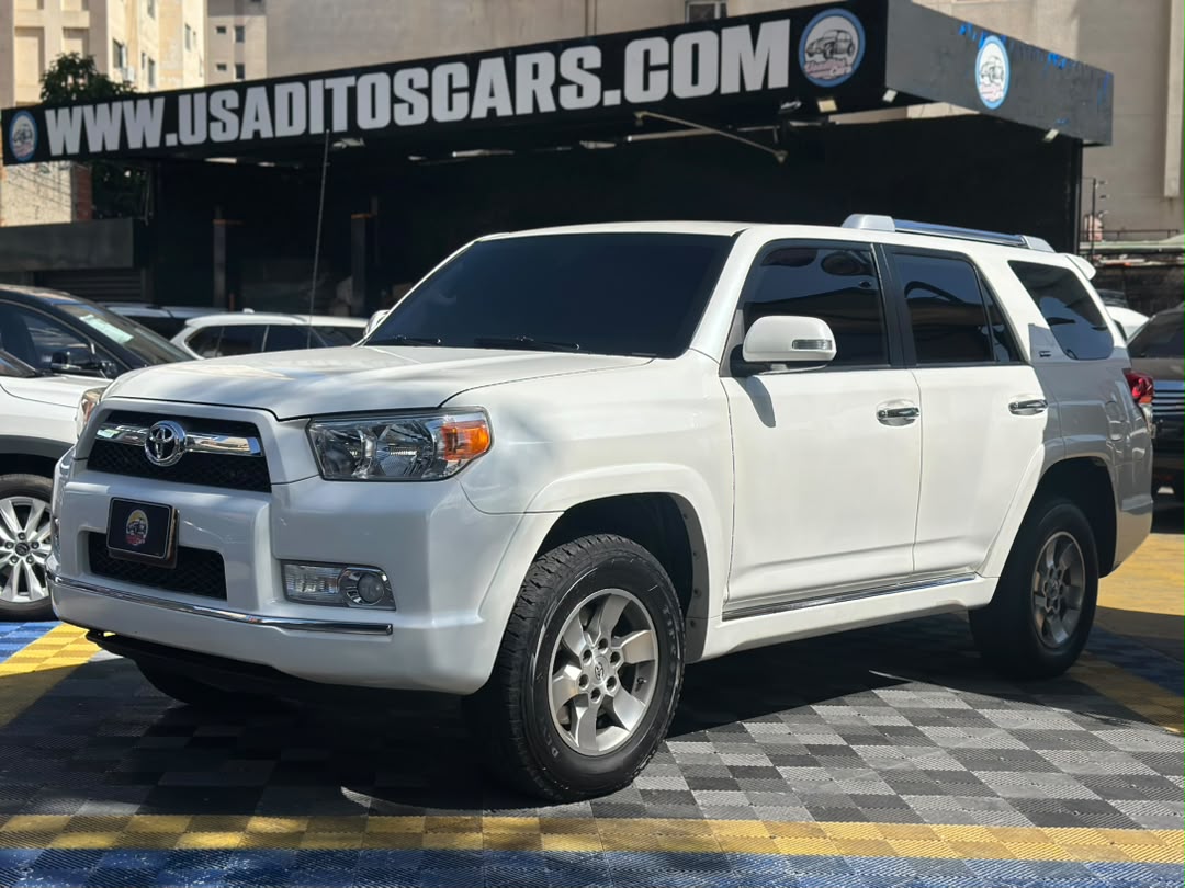Toyota 4runner sr5 2013 Blanco