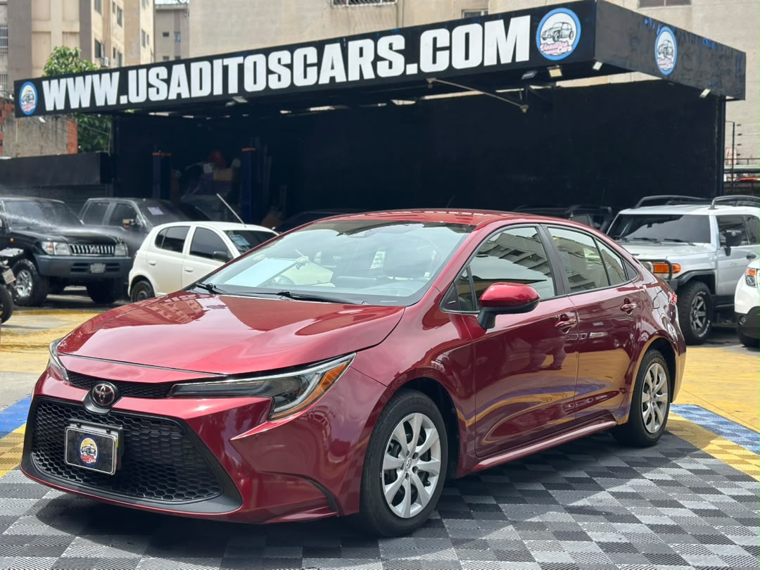 TOYOTA COROLLA LE 2022 ROJO