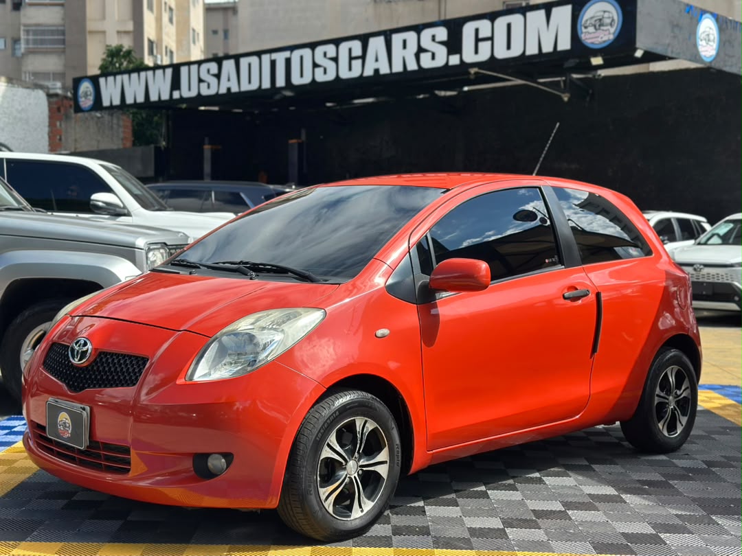 Toyota Yaris 2007 Naranja