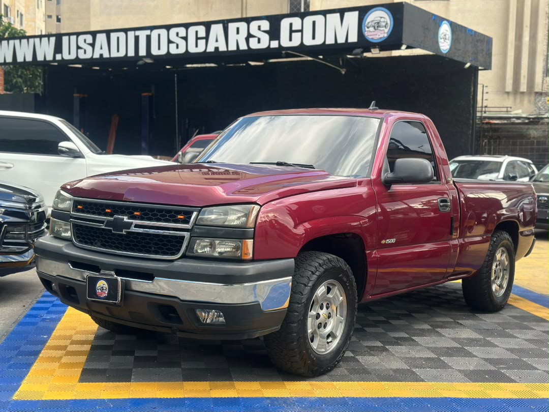 Chevrolet Cheyenne 2006 Vinotinto